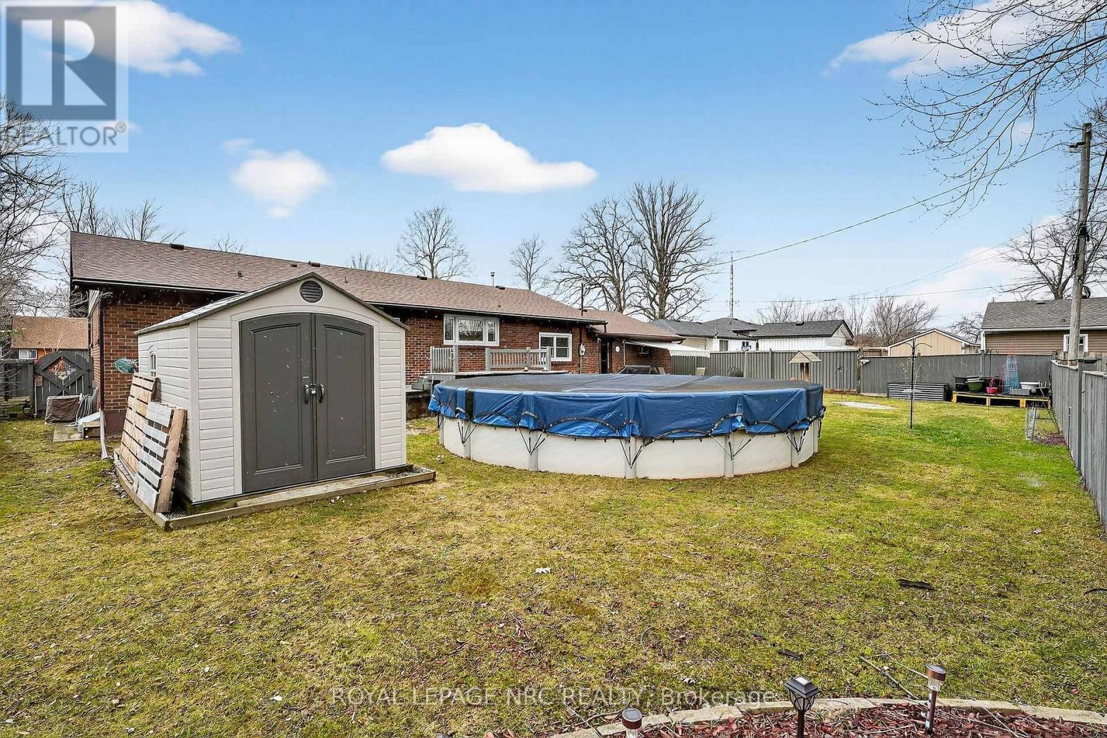 700 Lakeside Road, Fort Erie (Crescent Park), Ontario  L2A 4Y5 - Photo 29 - X12920530