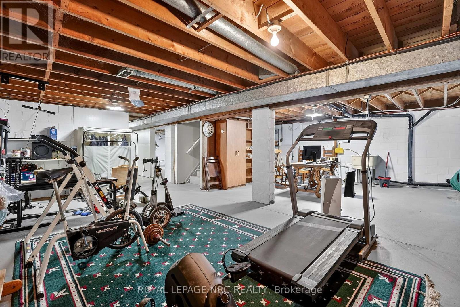 700 Lakeside Road, Fort Erie (Crescent Park), Ontario  L2A 4Y5 - Photo 41 - X12920530