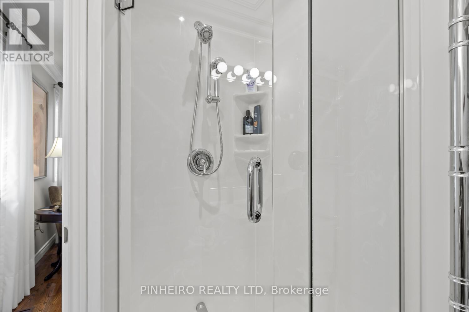 146 Whisperwood Avenue, London South, Ontario  N6K 4C2 - Photo 18 - X12918626