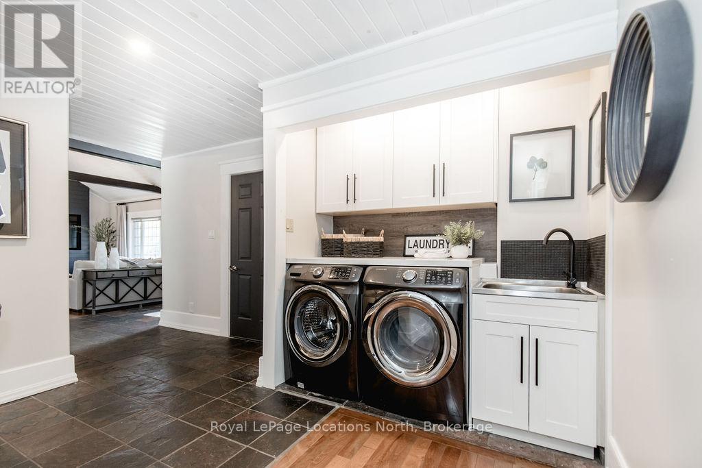 70 Wasaga Sands Drive, Wasaga Beach, Ontario  L9Z 1J4 - Photo 21 - S12920558