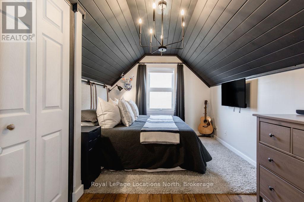 70 Wasaga Sands Drive, Wasaga Beach, Ontario  L9Z 1J4 - Photo 33 - S12920558