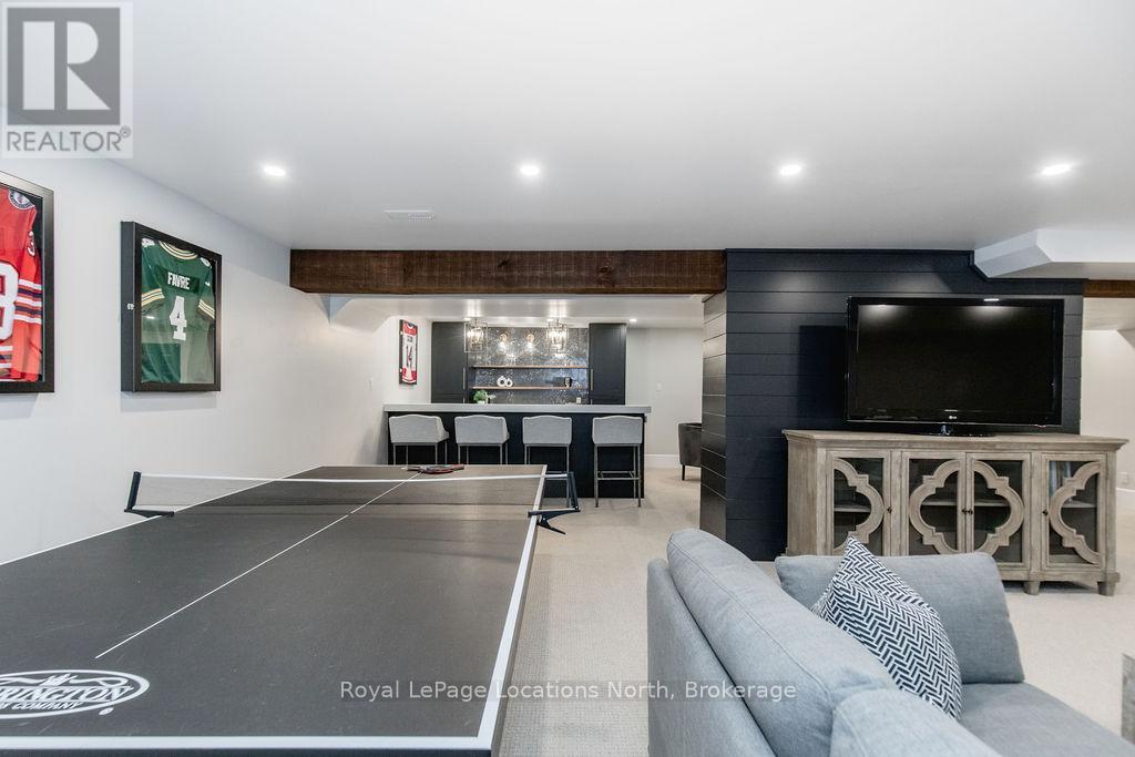 70 Wasaga Sands Drive, Wasaga Beach, Ontario  L9Z 1J4 - Photo 38 - S12920558