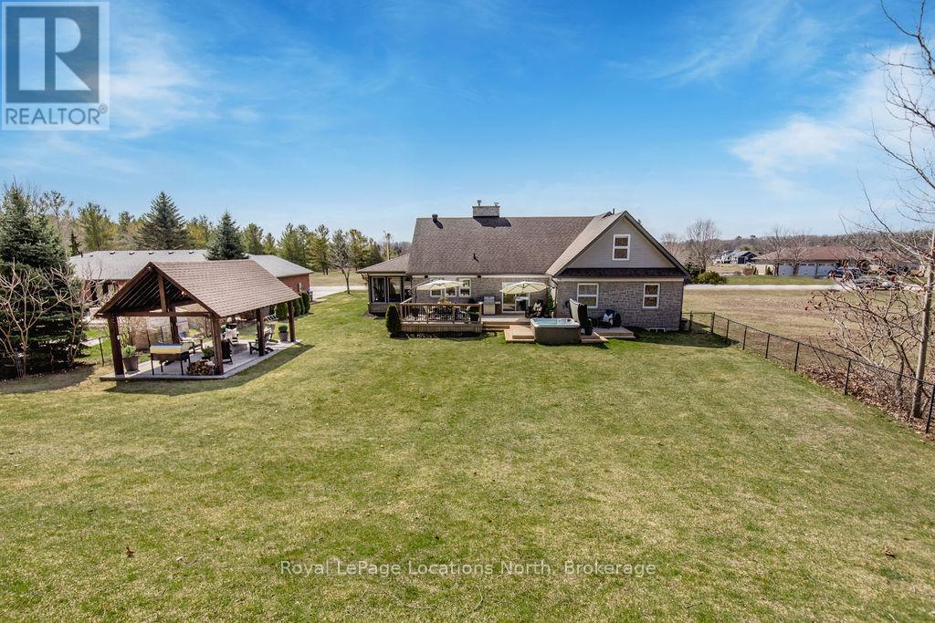 70 Wasaga Sands Drive, Wasaga Beach, Ontario  L9Z 1J4 - Photo 45 - S12920558