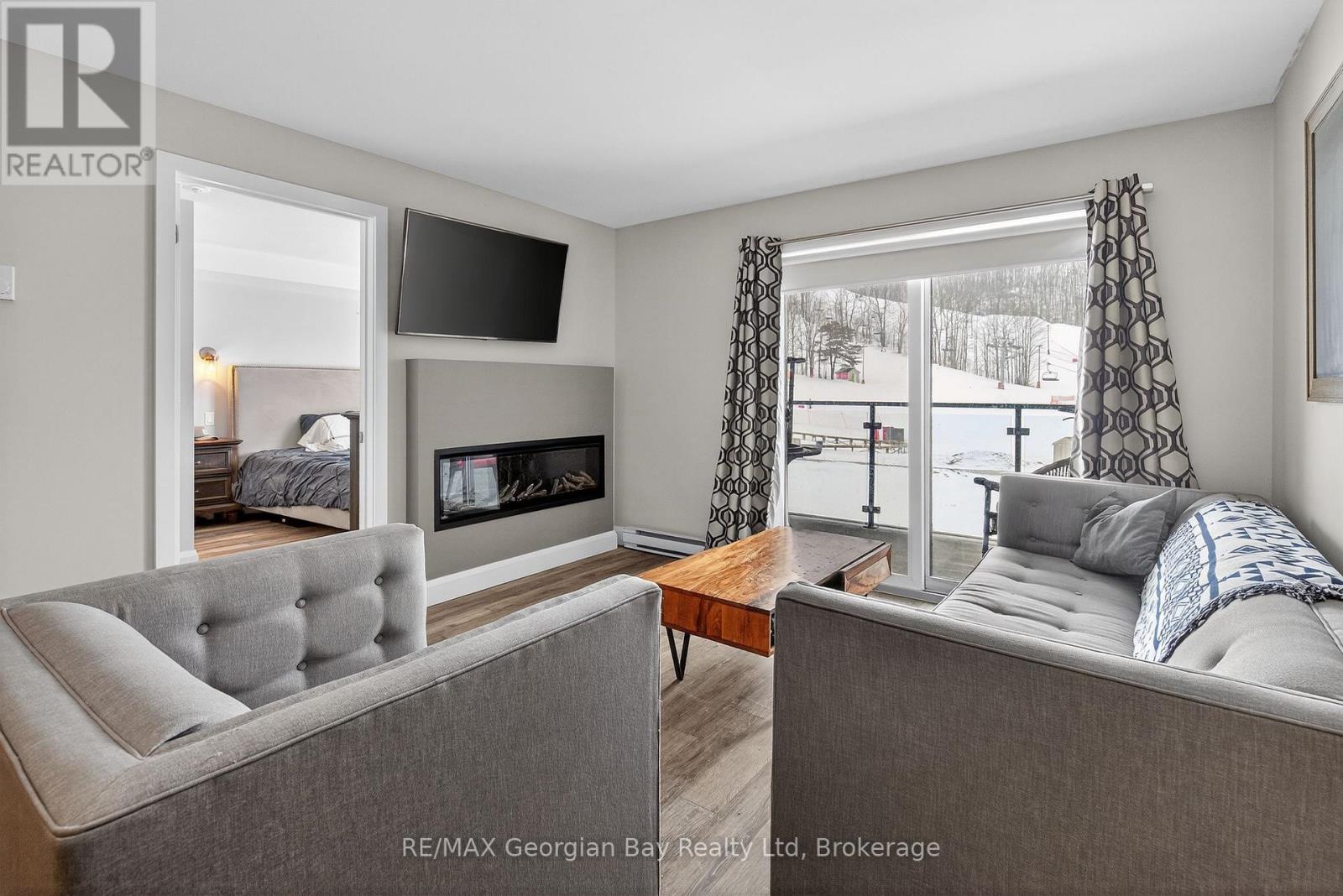 102 - 80 Horseshoe Boulevard, Oro-Medonte, Ontario  L4M 4Y8 - Photo 8 - S12920618