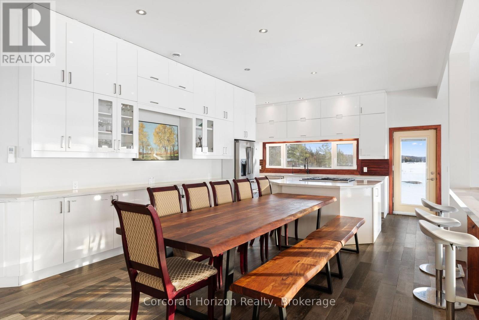 74 Arbour Trail, Tay, Ontario  L0K 2C0 - Photo 14 - S12920642