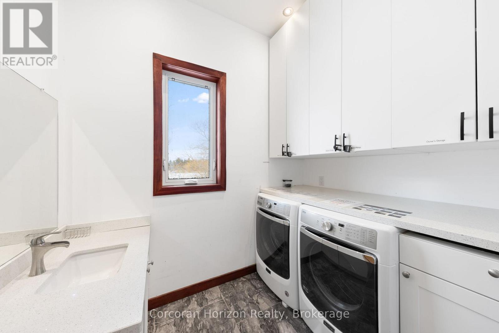 74 Arbour Trail, Tay, Ontario  L0K 2C0 - Photo 36 - S12920642