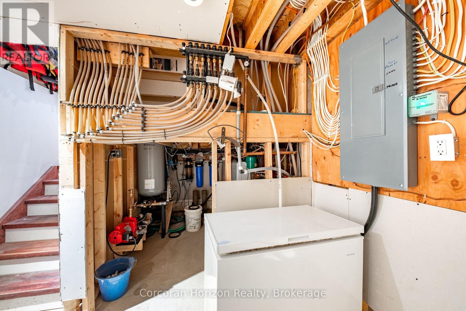 74 Arbour Trail, Tay, Ontario  L0K 2C0 - Photo 45 - S12920642