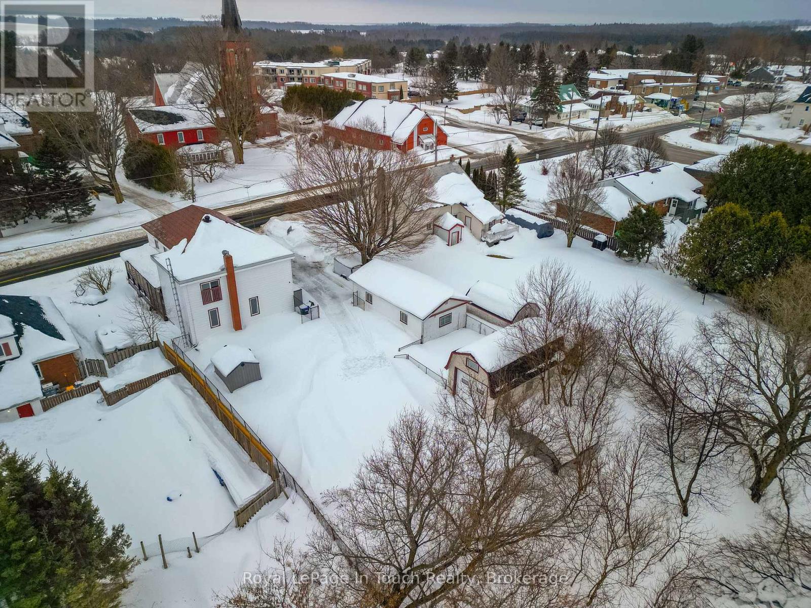 326 Lafontaine Road W, Tiny, Ontario  L9M 0H1 - Photo 3 - S12920684