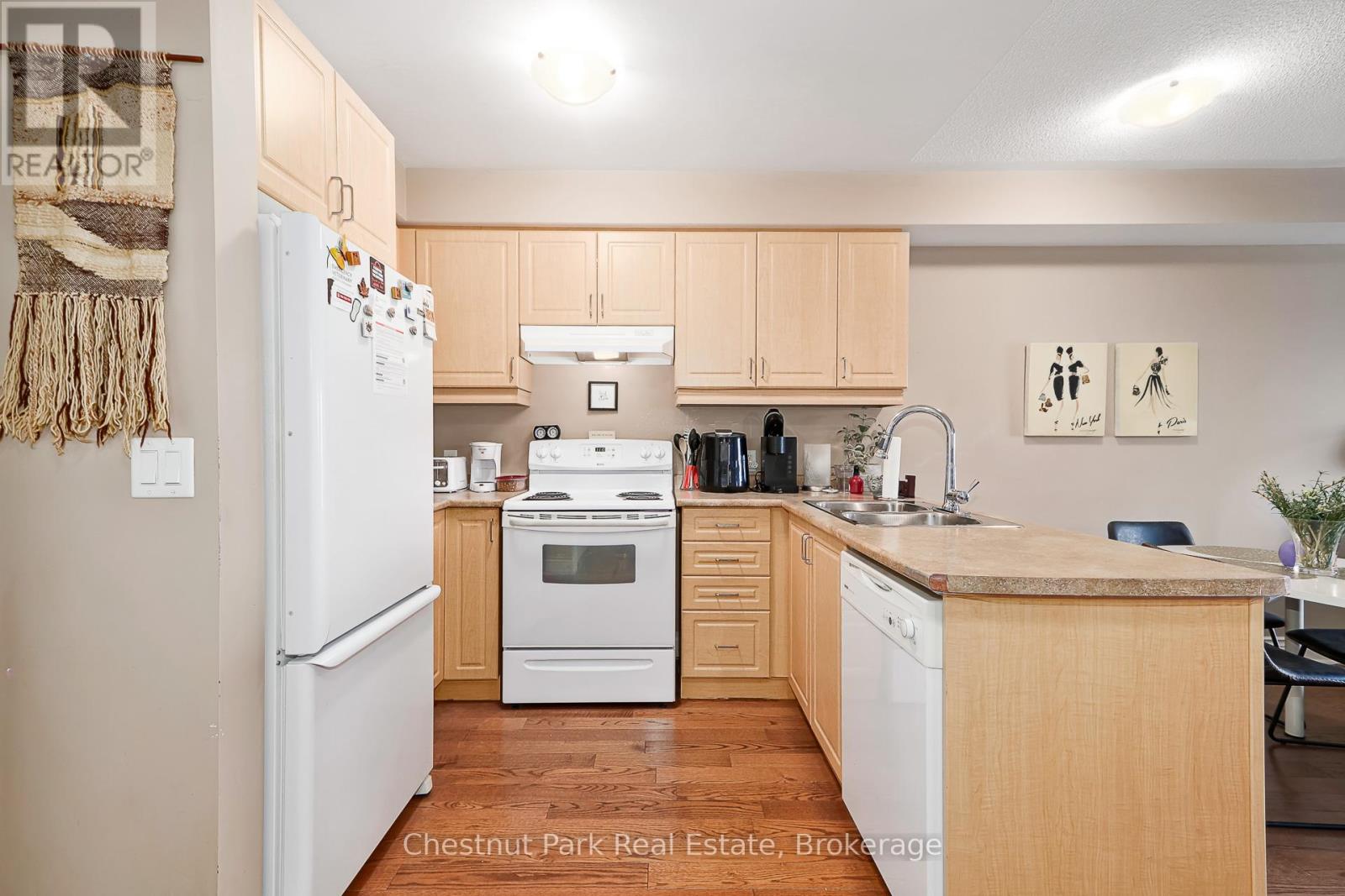 412 - 91 Raglan Street, Collingwood, Ontario  L9Y 0B2 - Photo 8 - S12920752