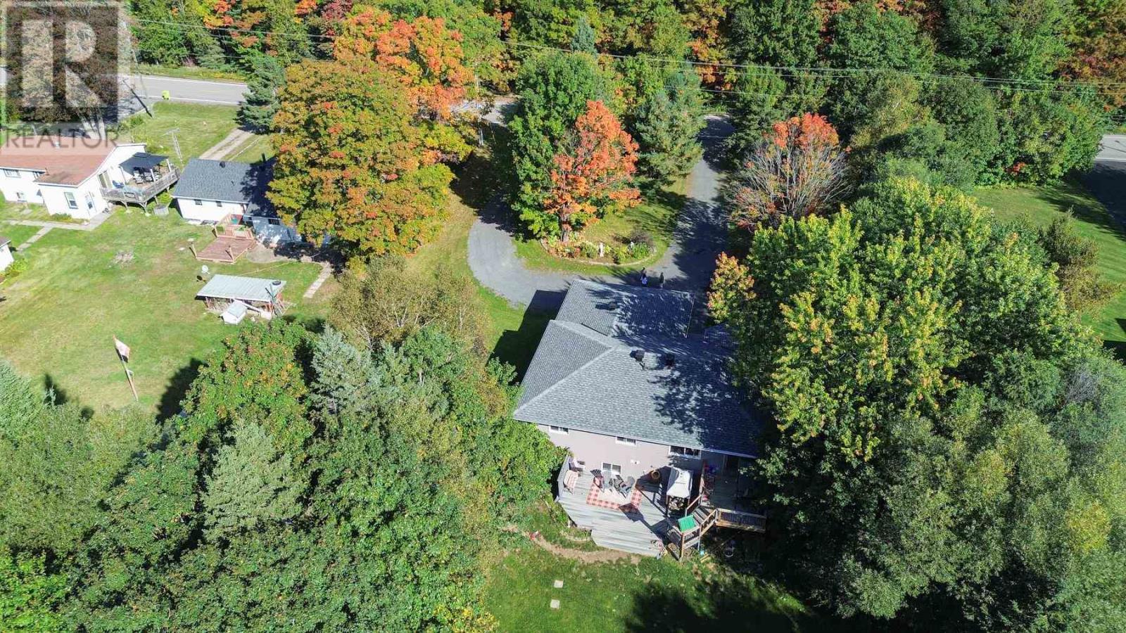 797 Fifth Lin E, Sault Ste. Marie, Ontario  P6A 6J8 - Photo 46 - SM260039