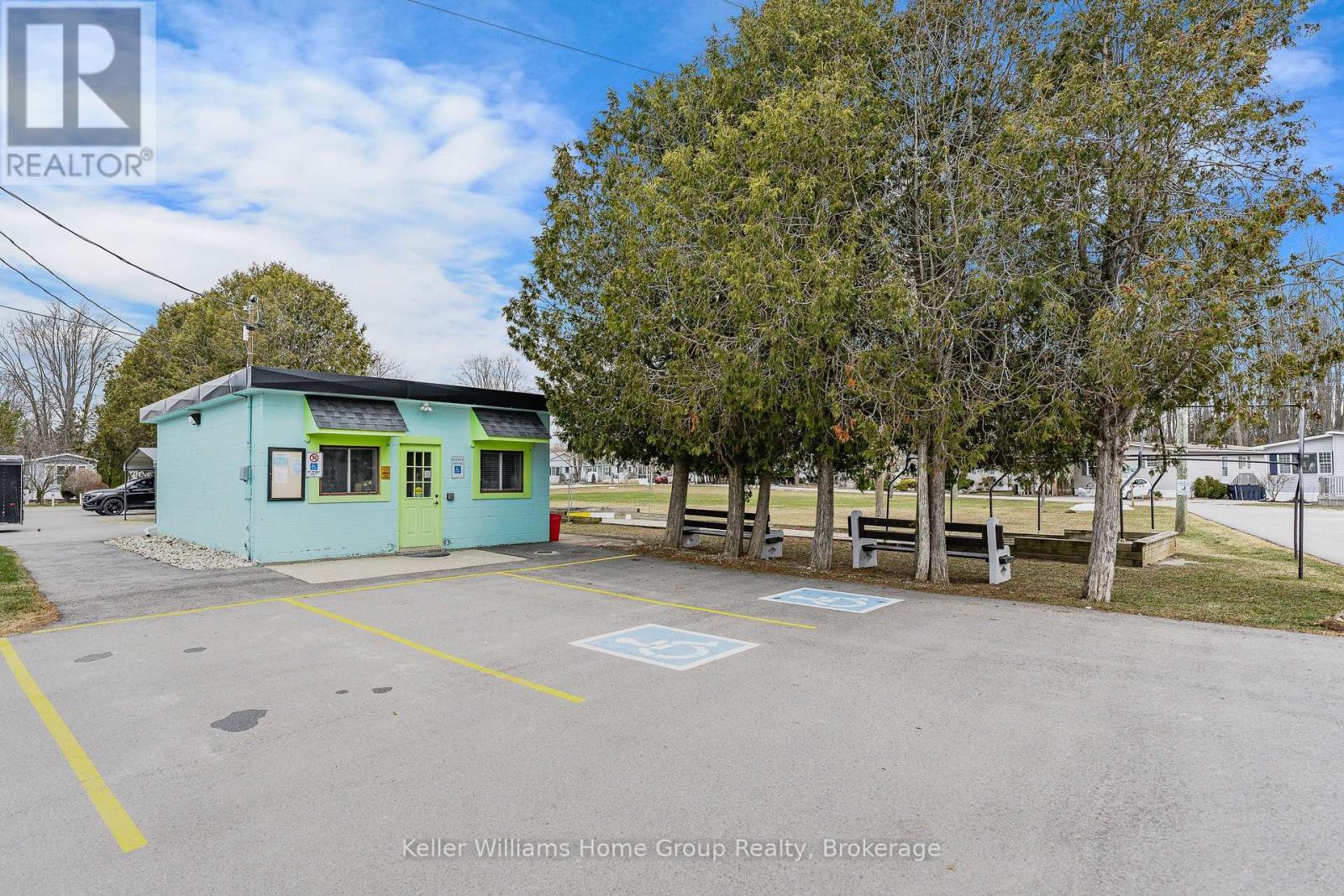 5 Elm Street, Puslinch, Ontario  N0B 2J0 - Photo 37 - X12920520