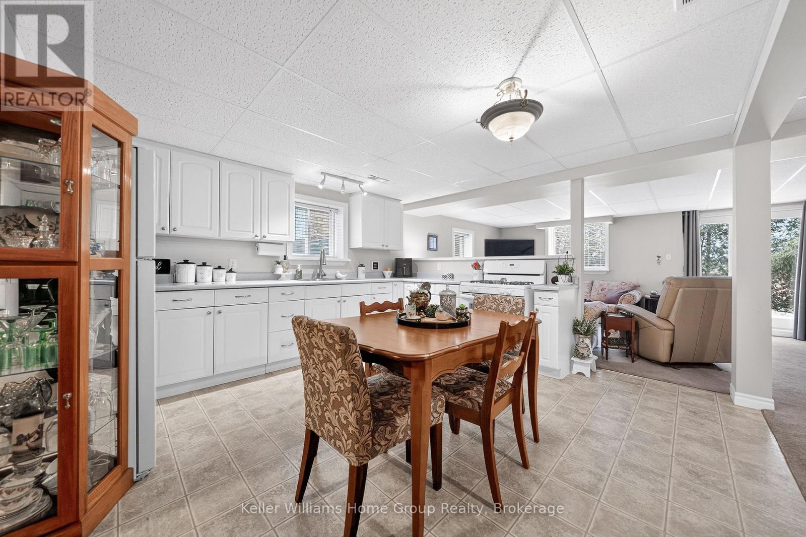 599 Harvey Street, Centre Wellington, Ontario  N1M 3J4 - Photo 25 - X12920546