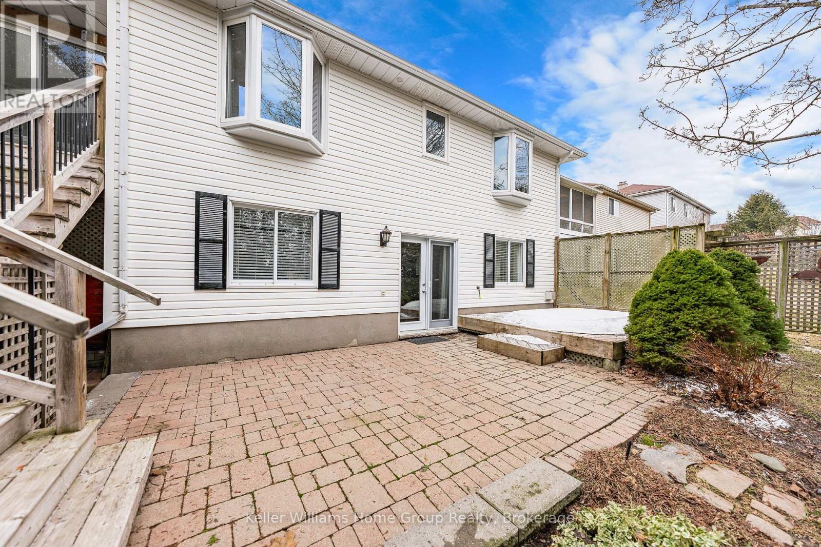 599 Harvey Street, Centre Wellington, Ontario  N1M 3J4 - Photo 41 - X12920546