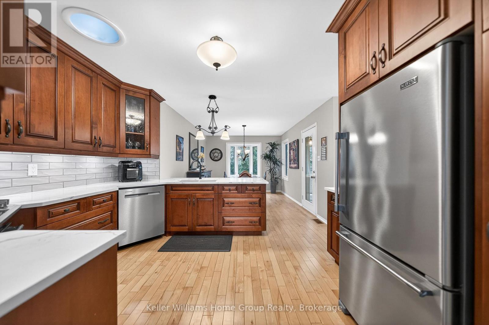 599 Harvey Street, Centre Wellington, Ontario  N1M 3J4 - Photo 7 - X12920546