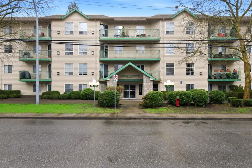 107 2435 Center Street, Abbotsford, British Columbia  V2T 2N4 - Photo 2 - R3102825