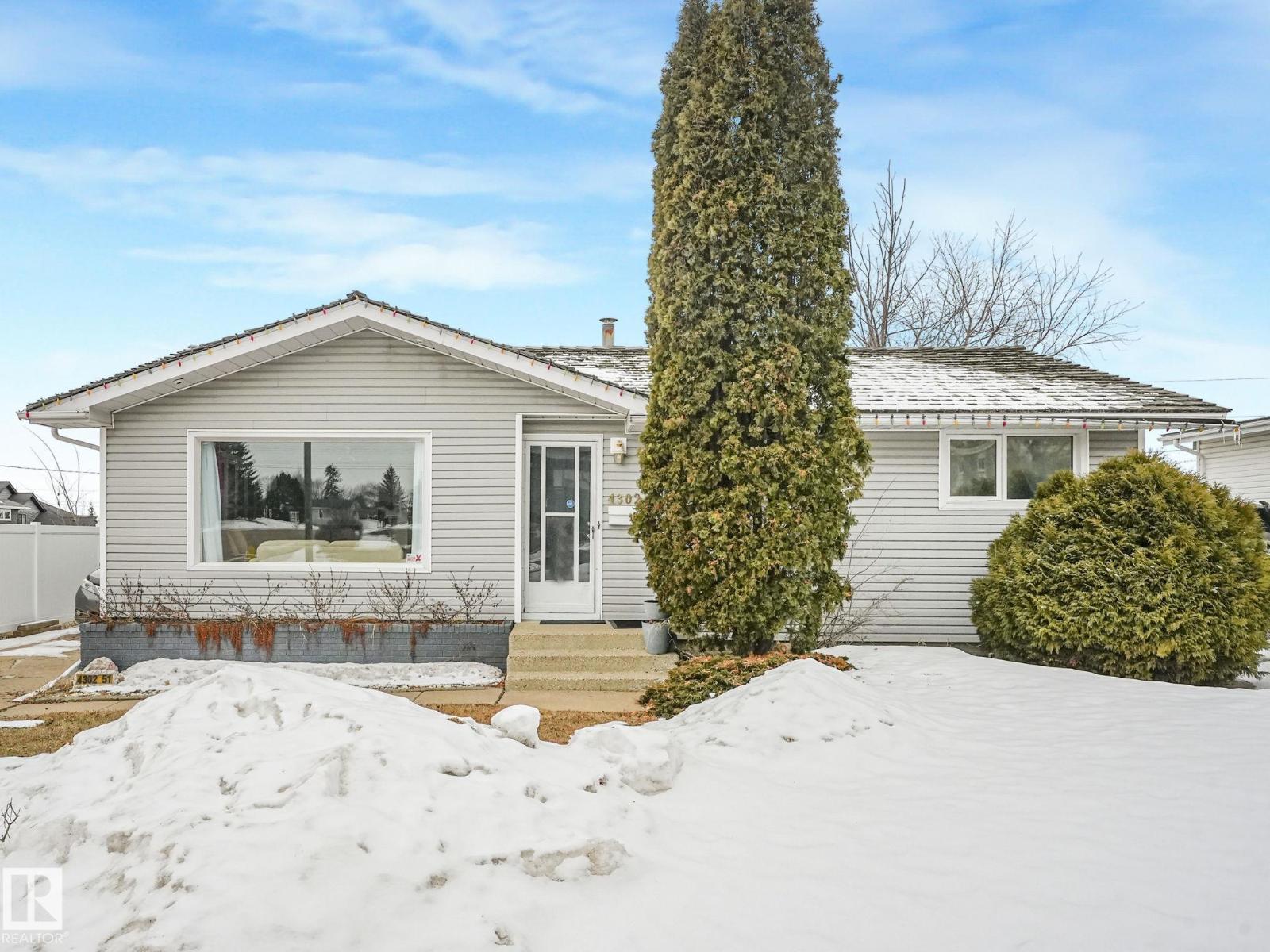 4302 51 ST, vegreville, Alberta