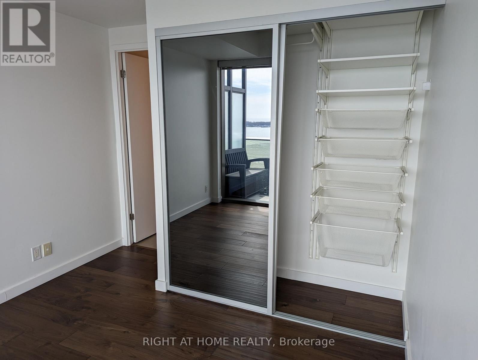 1907 - 390 Cherry Street, Toronto, Ontario  M5A 0E2 - Photo 14 - C12920532