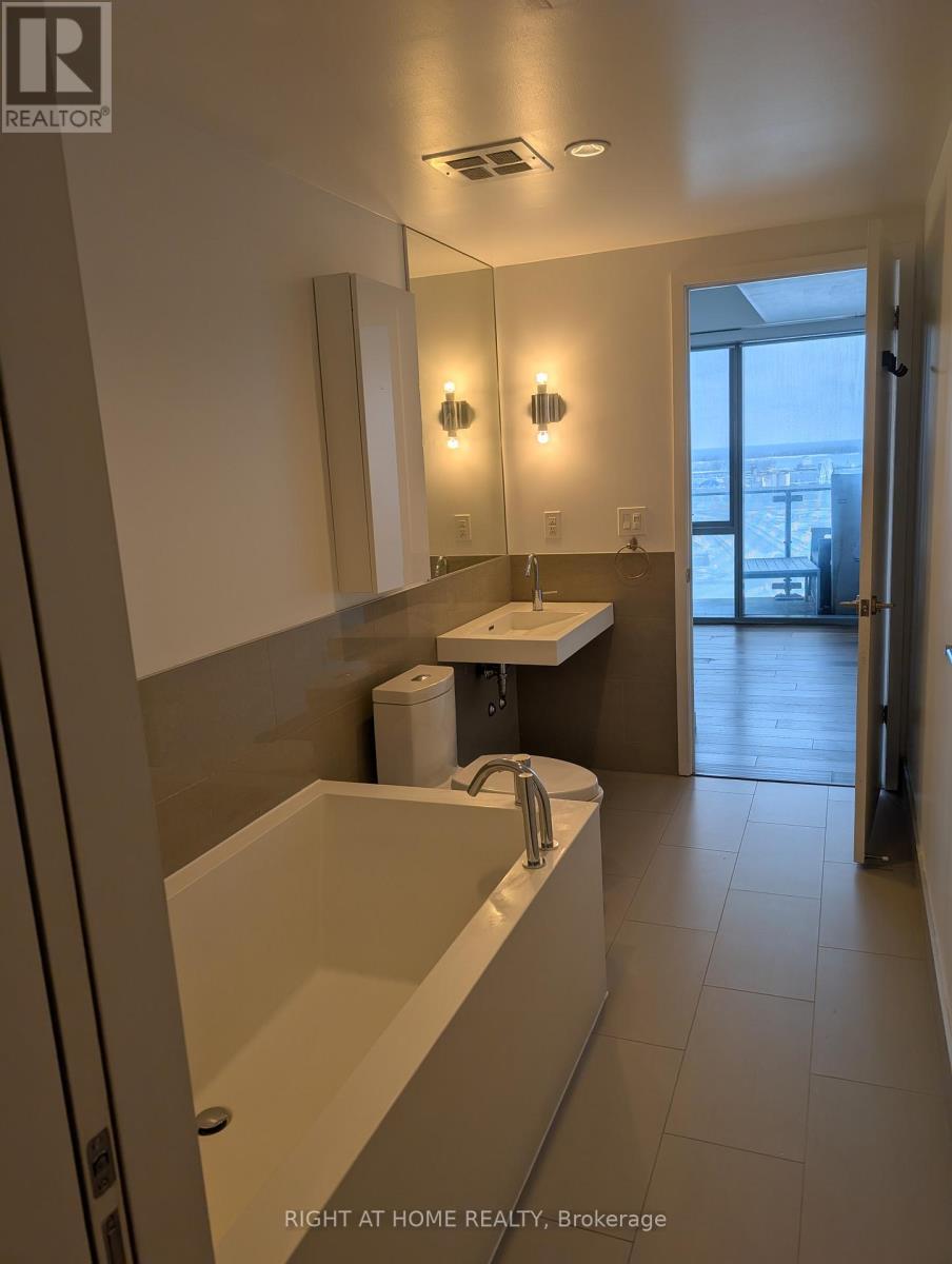 1907 - 390 Cherry Street, Toronto, Ontario  M5A 0E2 - Photo 17 - C12920532