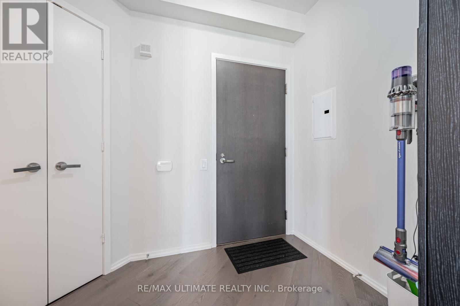 4306 - 45 Charles Street E, Toronto, Ontario  M4Y 0B8 - Photo 21 - C12920548