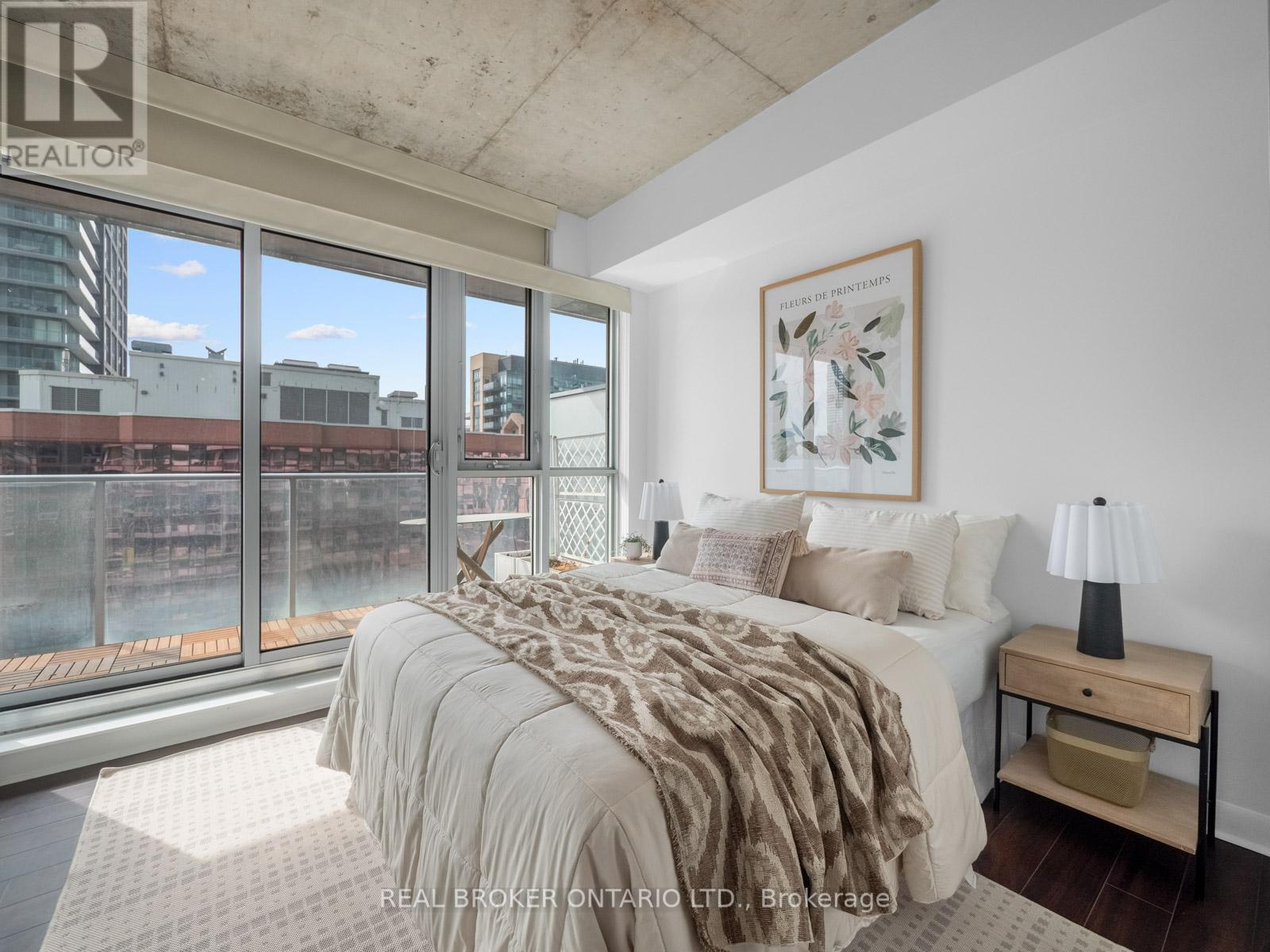 1502 - 375 King Street W, Toronto, Ontario  M5V 1K1 - Photo 13 - C12920592