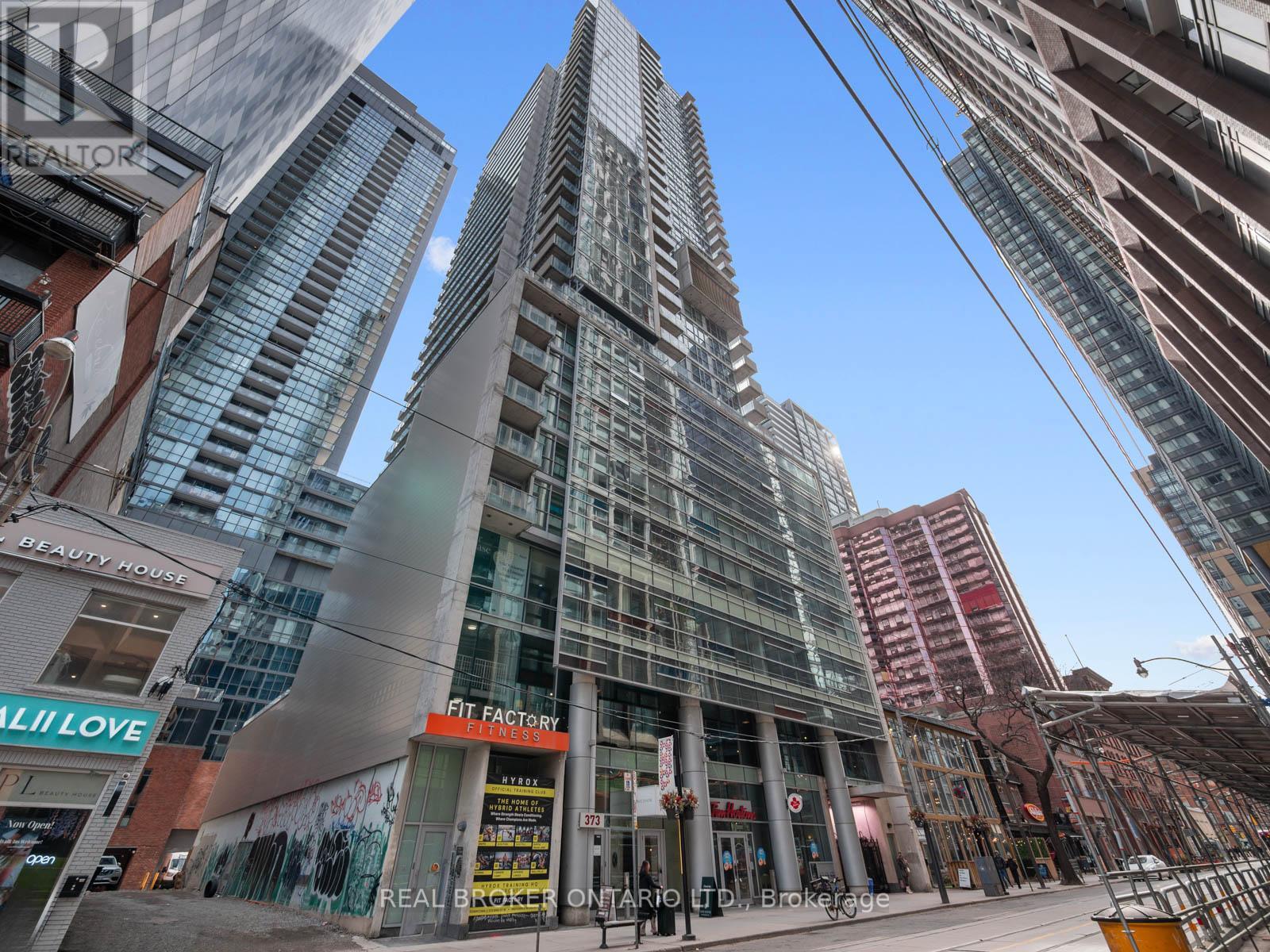 1502 - 375 King Street W, Toronto, Ontario  M5V 1K1 - Photo 2 - C12920592
