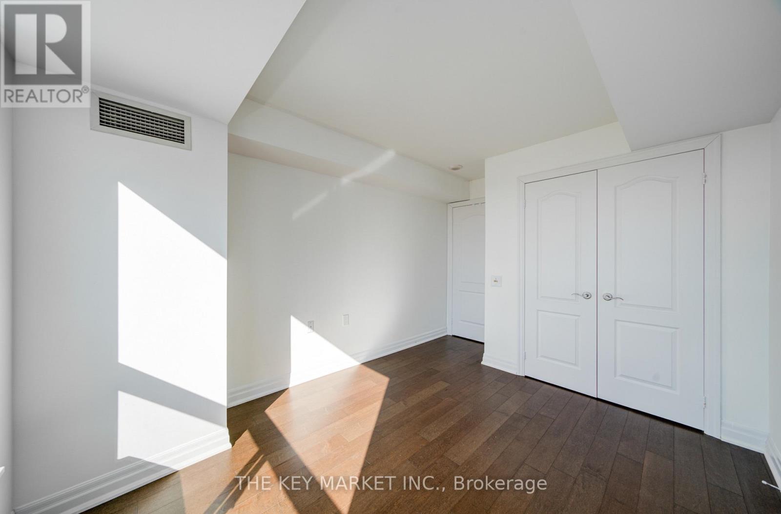 2007 - 21 Hillcrest Avenue, Toronto, Ontario  M2N 7K2 - Photo 37 - C12920624