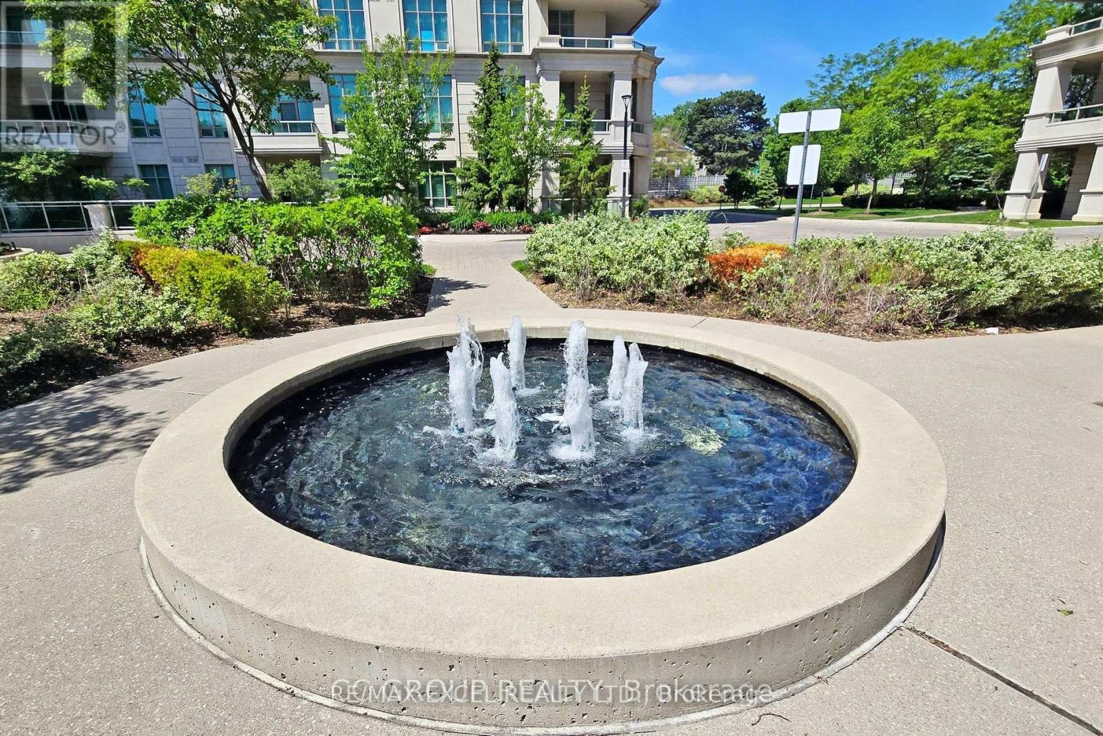 1011 - 20 Bloorview Place, Toronto, Ontario  M2J 0A6 - Photo 3 - C12920652