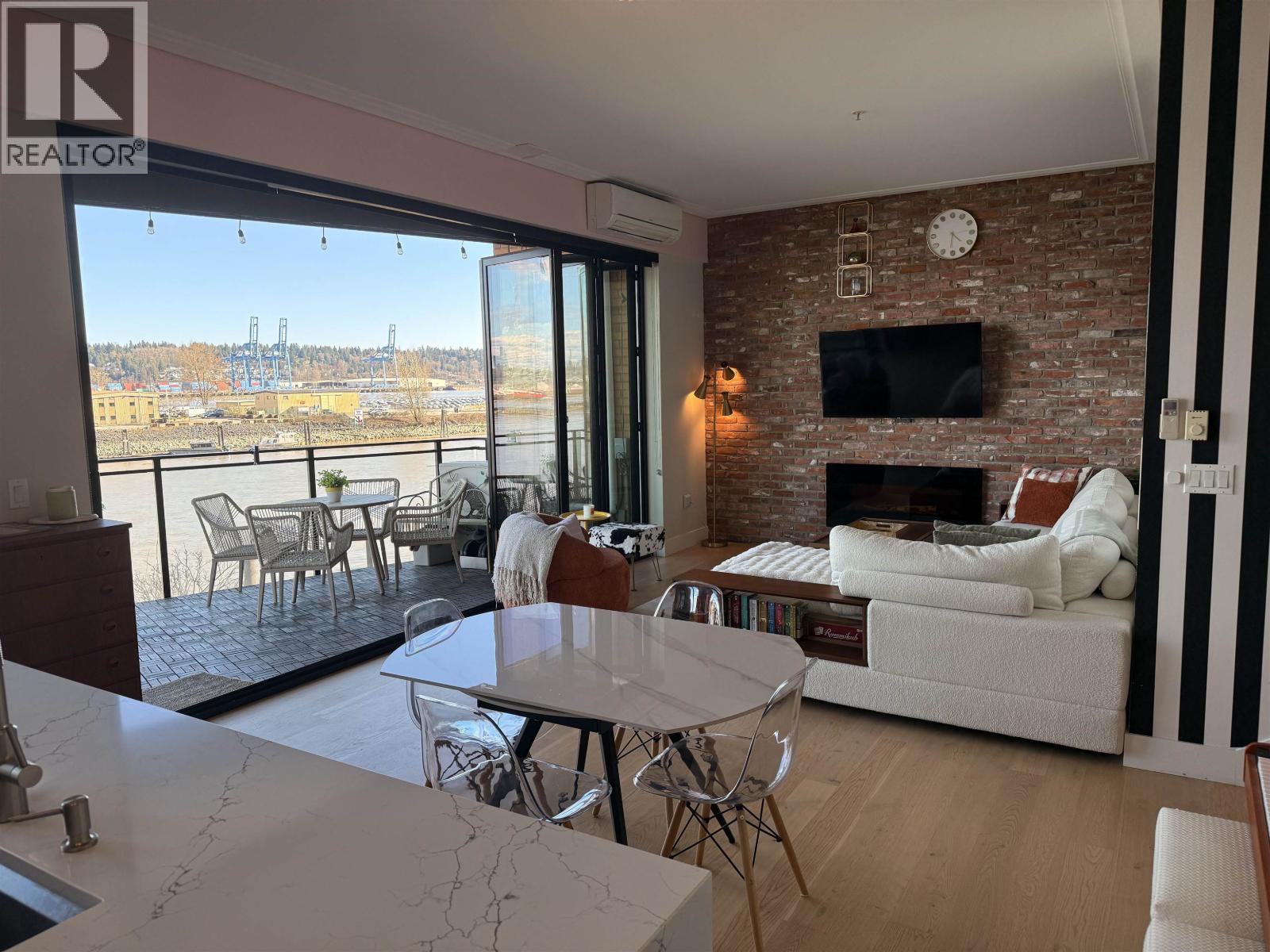 309 220 Salter Street, New Westminster, British Columbia  V3M 0H4 - Photo 6 - R3100013