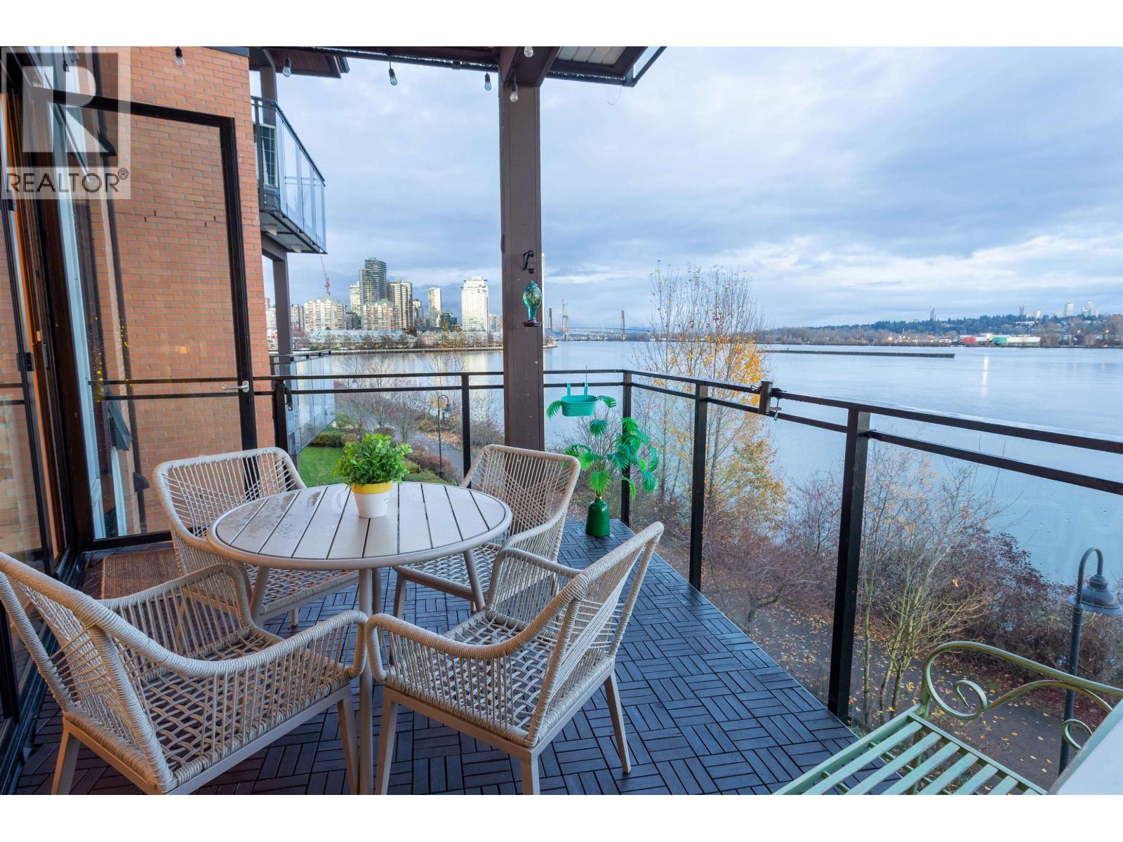 309 220 Salter Street, New Westminster, British Columbia  V3M 0H4 - Photo 11 - R3100013