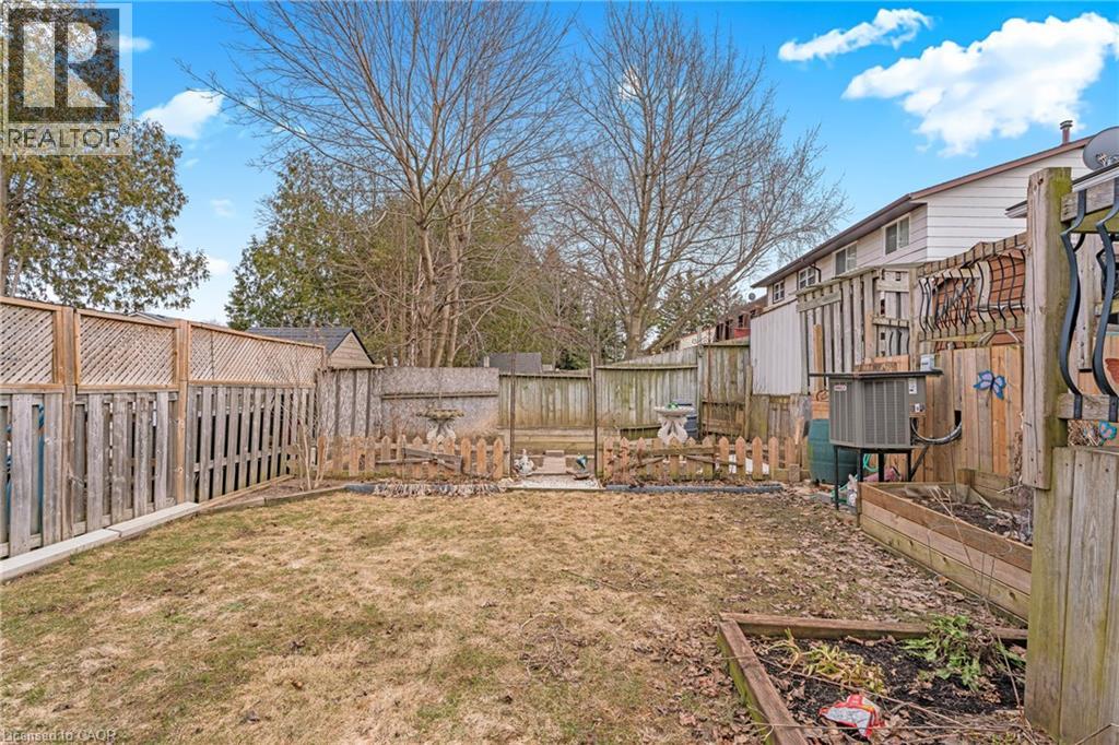 515 Strasburg Road, Kitchener, Ontario  N2E 1P1 - Photo 42 - 40815001