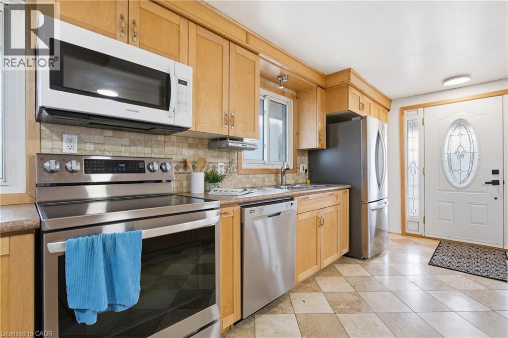 515 Strasburg Road, Kitchener, Ontario  N2E 1P1 - Photo 9 - 40815001