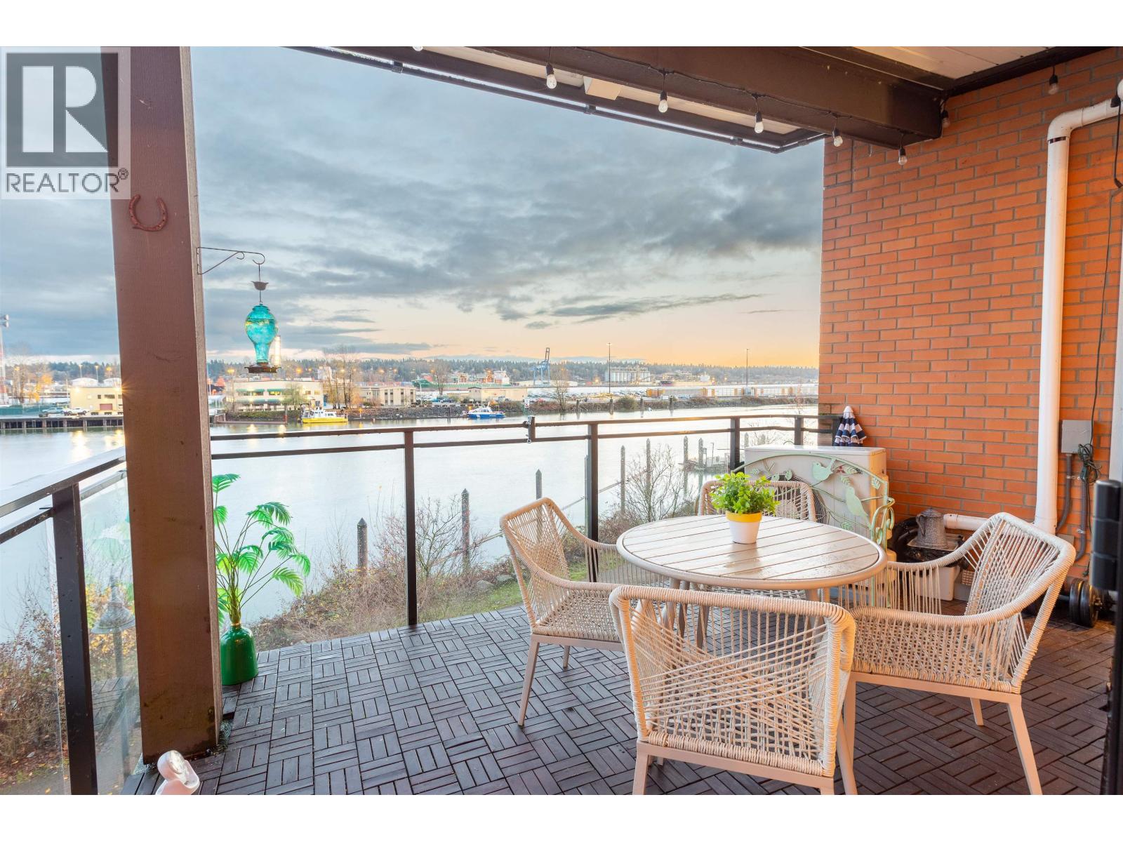 309 220 Salter Street, New Westminster, British Columbia  V3M 0H4 - Photo 10 - R3100013