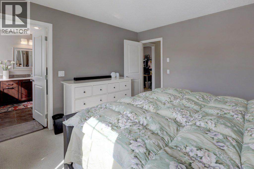 136 Chaparral Valley Terrace SE, Calgary, Alberta  T2X 0L9 - Photo 17 - A2293871