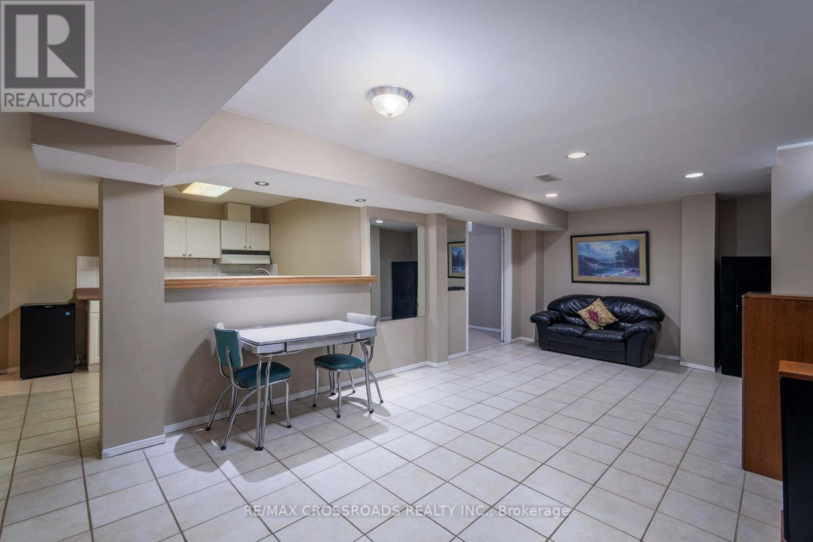 1703 Rockwood Drive, Pickering, Ontario  L1V 6R3 - Photo 36 - E12920608