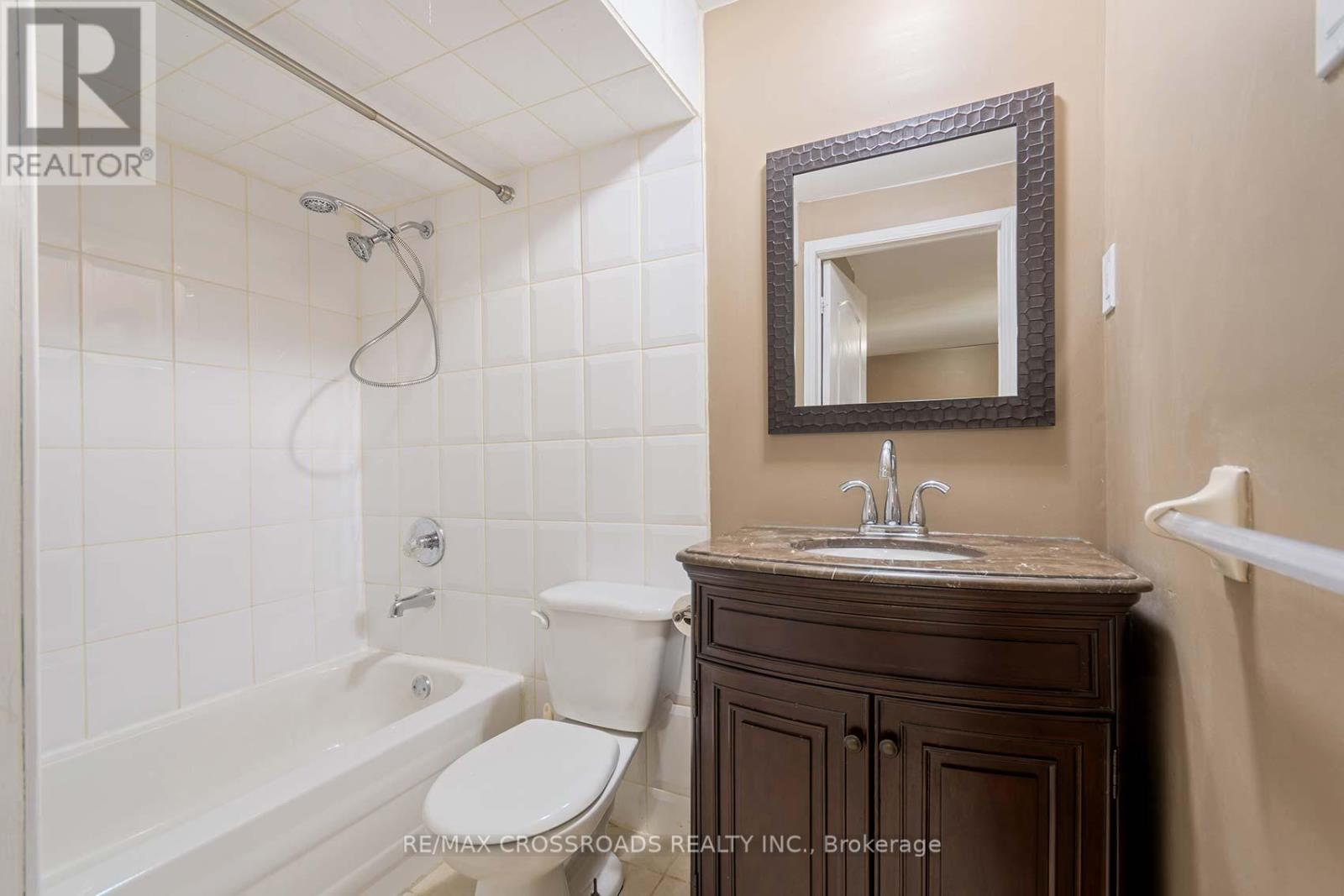 1703 Rockwood Drive, Pickering, Ontario  L1V 6R3 - Photo 48 - E12920608