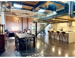 122 - 326 CARLAW AVENUE, Toronto, Ontario