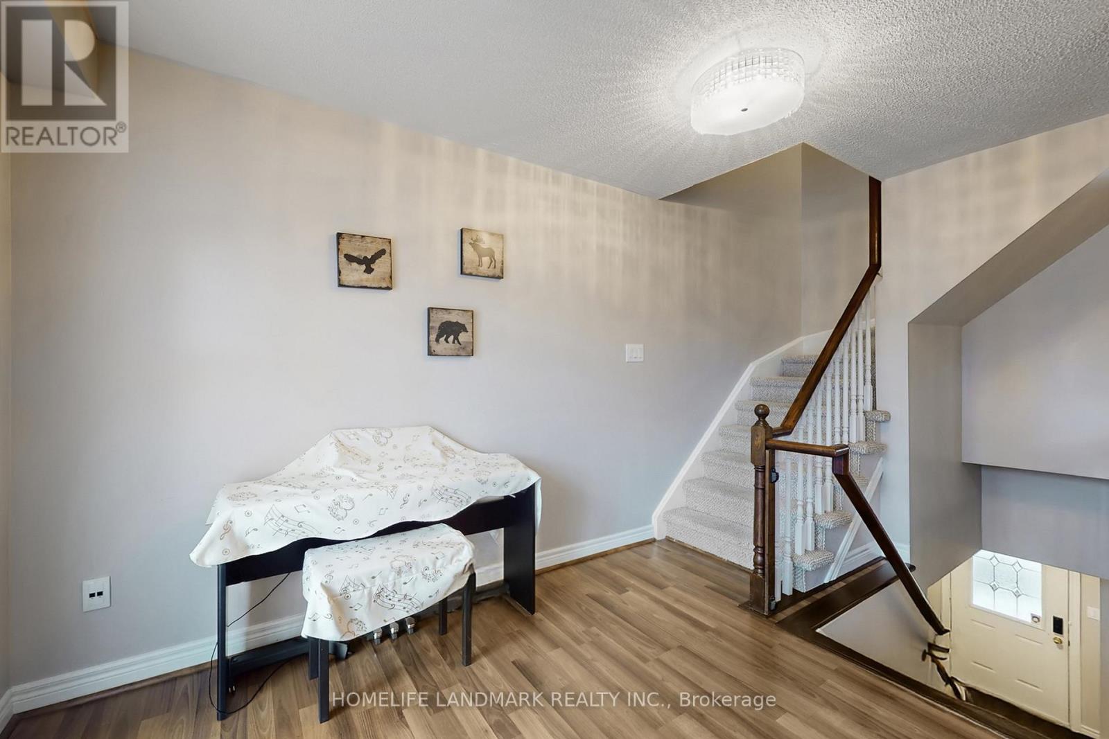 33 Marmill Way, Markham, Ontario  L3P 7V6 - Photo 6 - N12920552