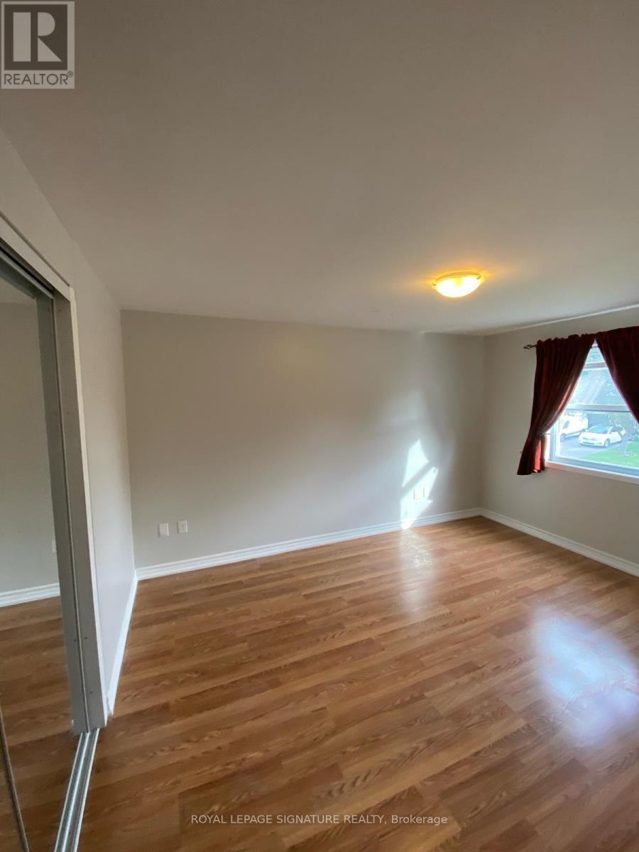 459 Dixon Boulevard, Newmarket, Ontario  L3Y 5C9 - Photo 14 - N12920554