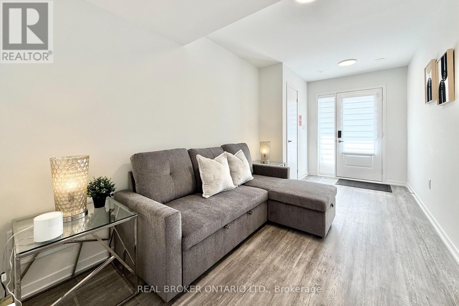 119 Matawin Lane, Richmond Hill, Ontario  L4B 0H7 - Photo 26 - N12920722