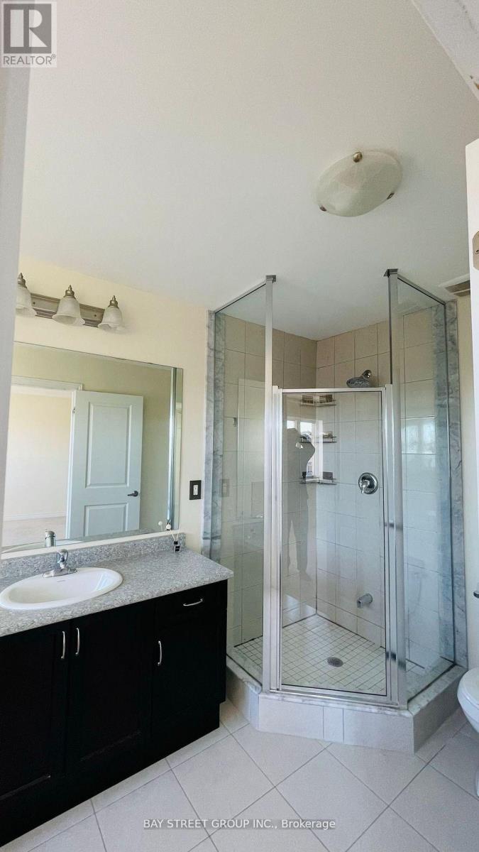 47 Port Arthur Crescent, Richmond Hill, Ontario  L4E 3N9 - Photo 8 - N12920736