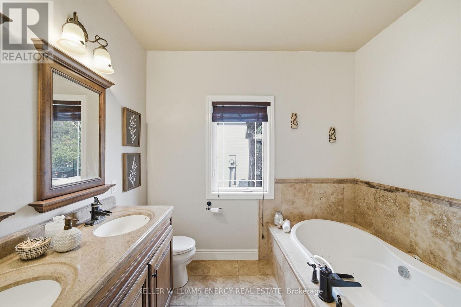 332 Carnegie Beach Road, Scugog, Ontario  L9L 1B6 - Photo 12 - E12920580