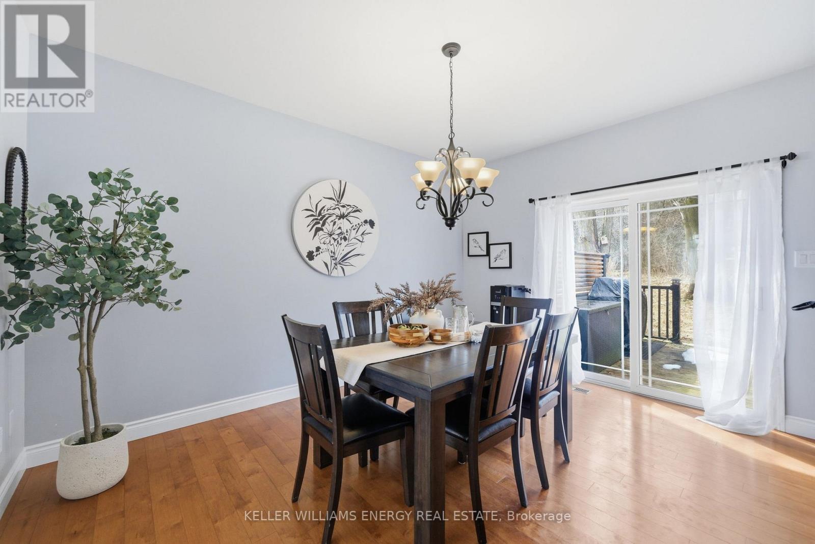 332 Carnegie Beach Road, Scugog, Ontario  L9L 1B6 - Photo 7 - E12920580