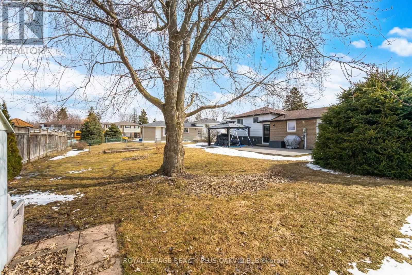 98 Rustic Crescent, Orangeville, Ontario  L9W 1S9 - Photo 45 - W12827644