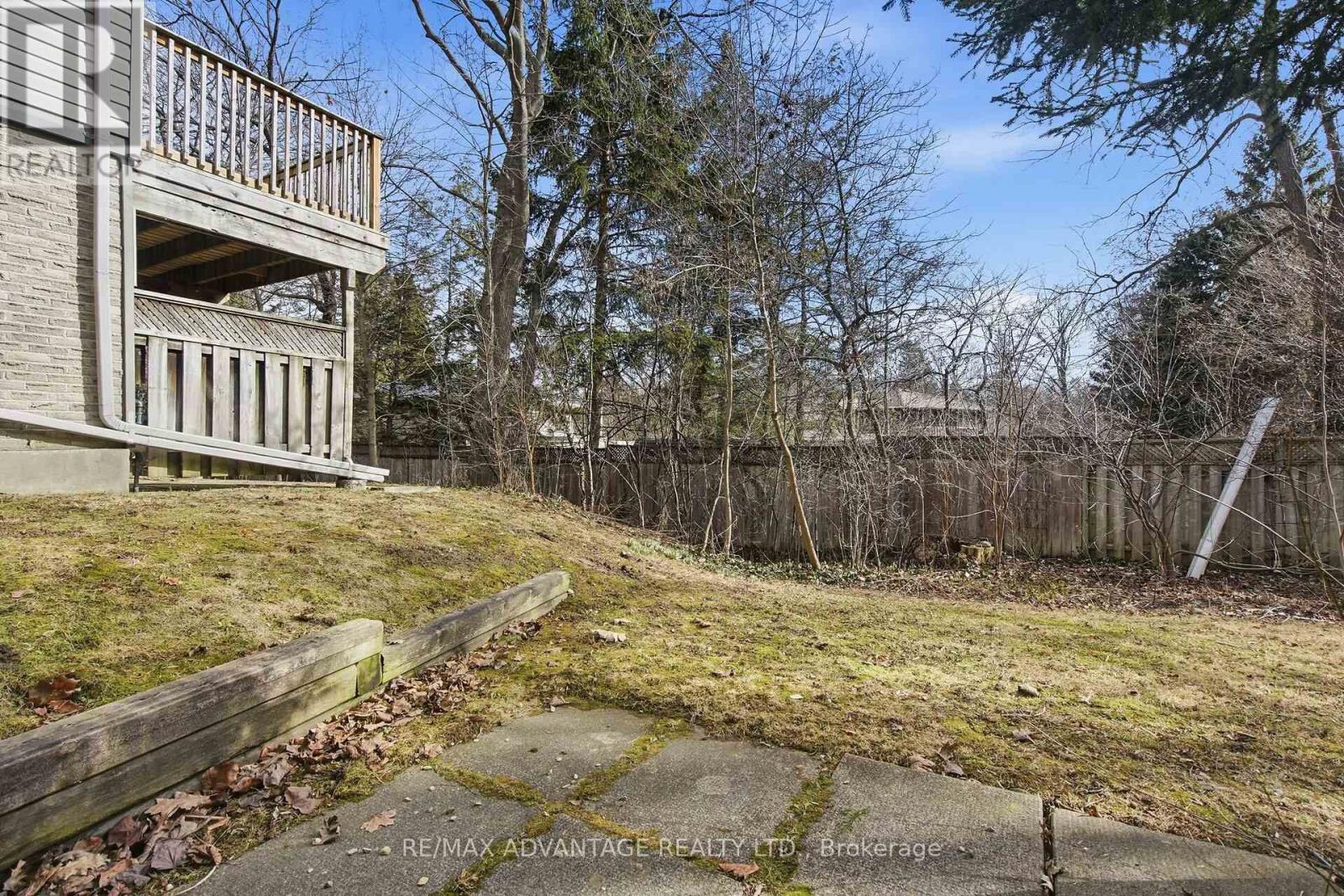 359 Everglade Crescent, London North, Ontario  N6H 4M8 - Photo 37 - X12892912