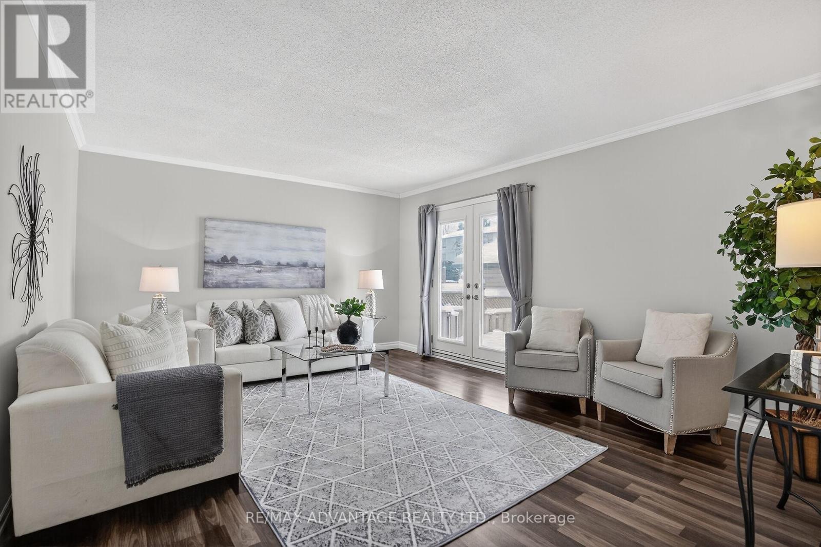 359 Everglade Crescent, London North, Ontario  N6H 4M8 - Photo 8 - X12892912