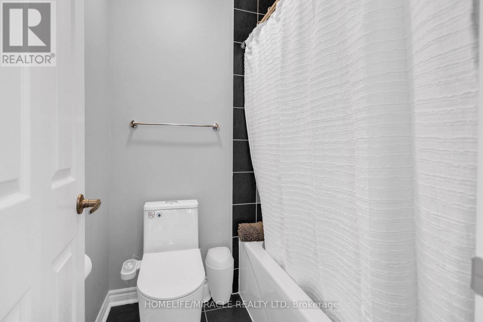 21 Waterview Road, Wasaga Beach, Ontario  L9Z 0E9 - Photo 34 - S12813858