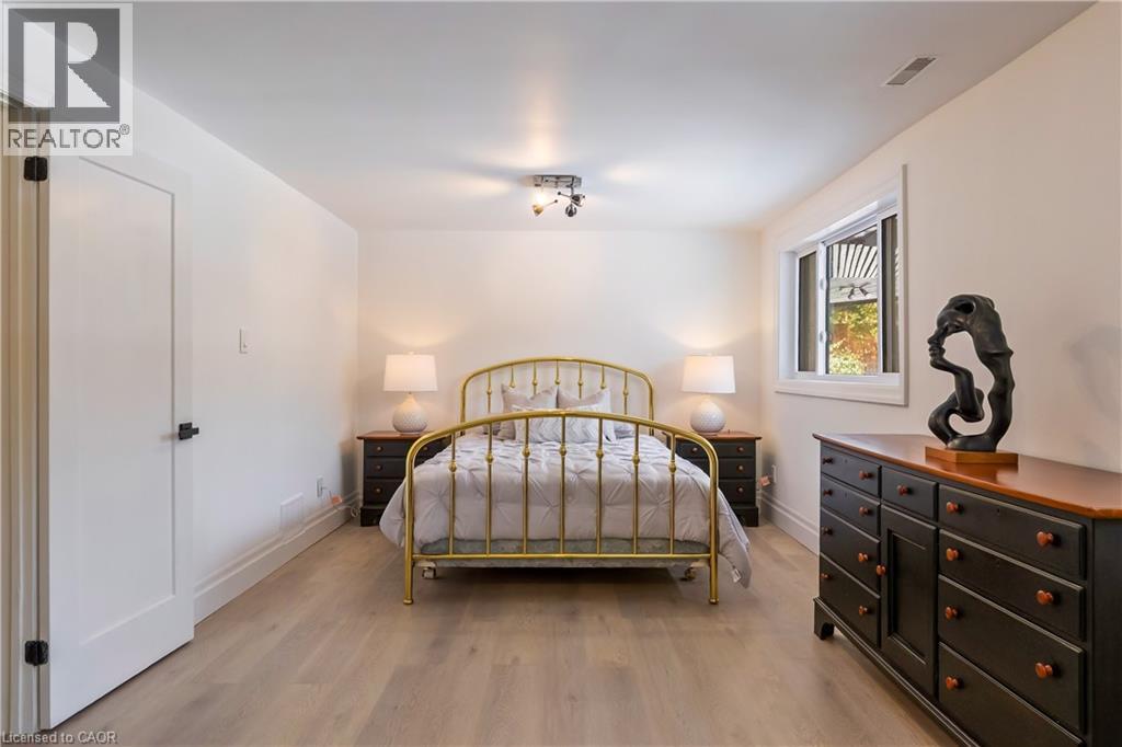 625 Sir Richards Road, Mississauga, Ontario  L5C 1A3 - Photo 39 - 40813668