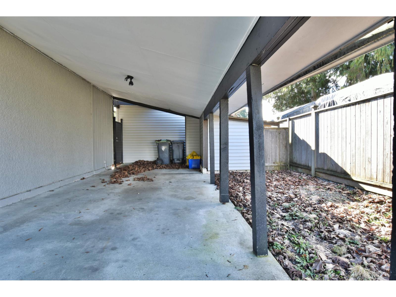 20572 43 Avenue, Langley, British Columbia  V3A 3C2 - Photo 27 - R3089417