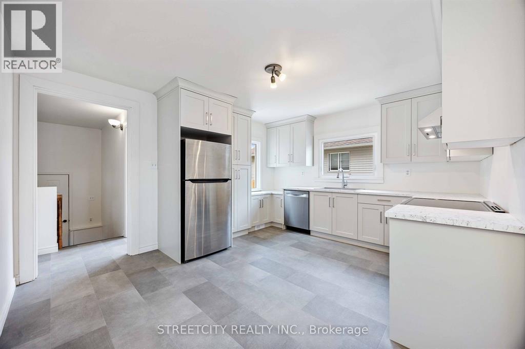 4482 Petrolia Line, Petrolia, Ontario  N0N 1R0 - Photo 7 - 26006183