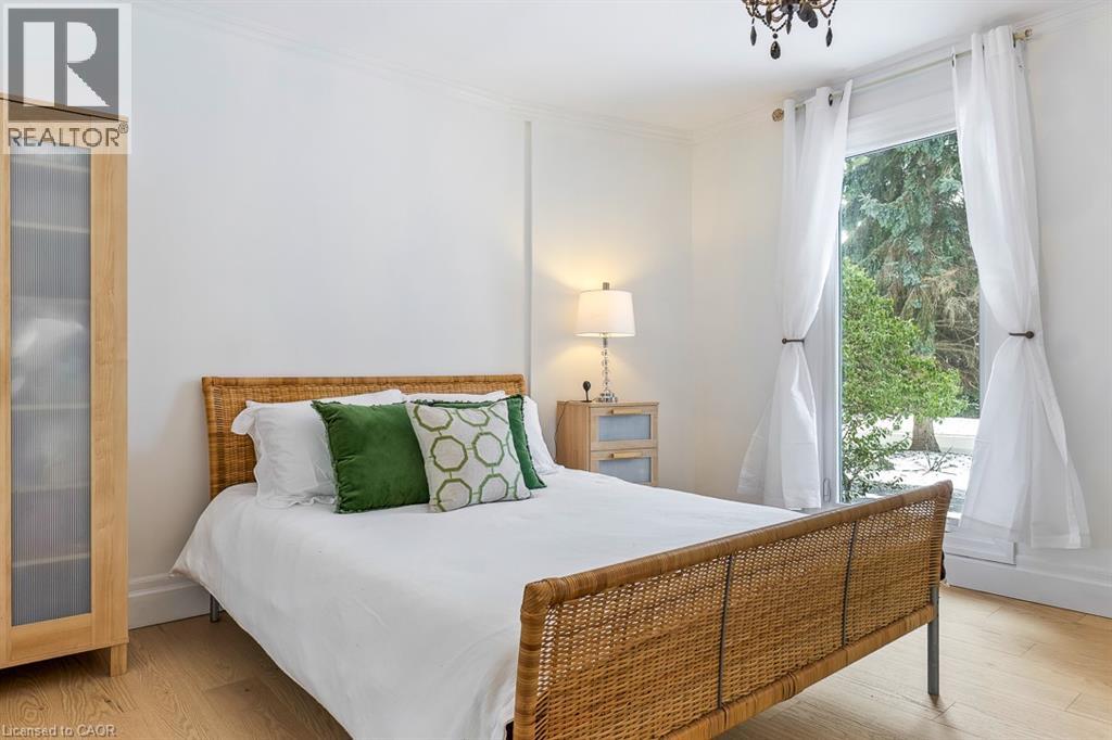 625 Sir Richards Road, Mississauga, Ontario  L5C 1A3 - Photo 28 - 40813668